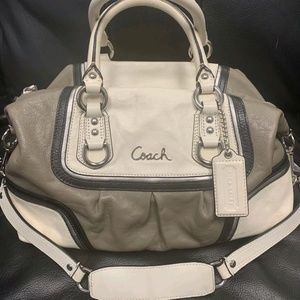 Coach Spectator Satchel ❤️❤️❤️